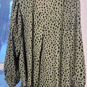 Lush Black and green cheetah print dress shirt.